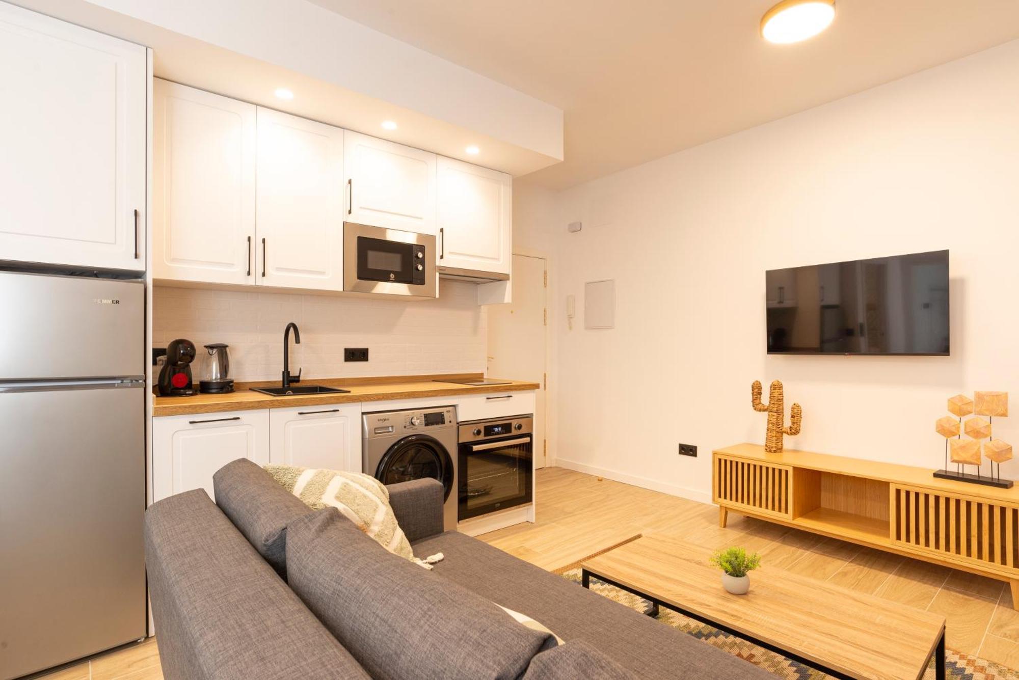 מאלגה II Cozy & Modern Apartment Ayr מראה חיצוני תמונה